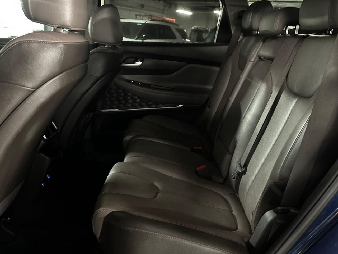 2019 Hyundai Santa Fe Ultimate 2.0  (A8) 4dr All-Wheel Drive Photo