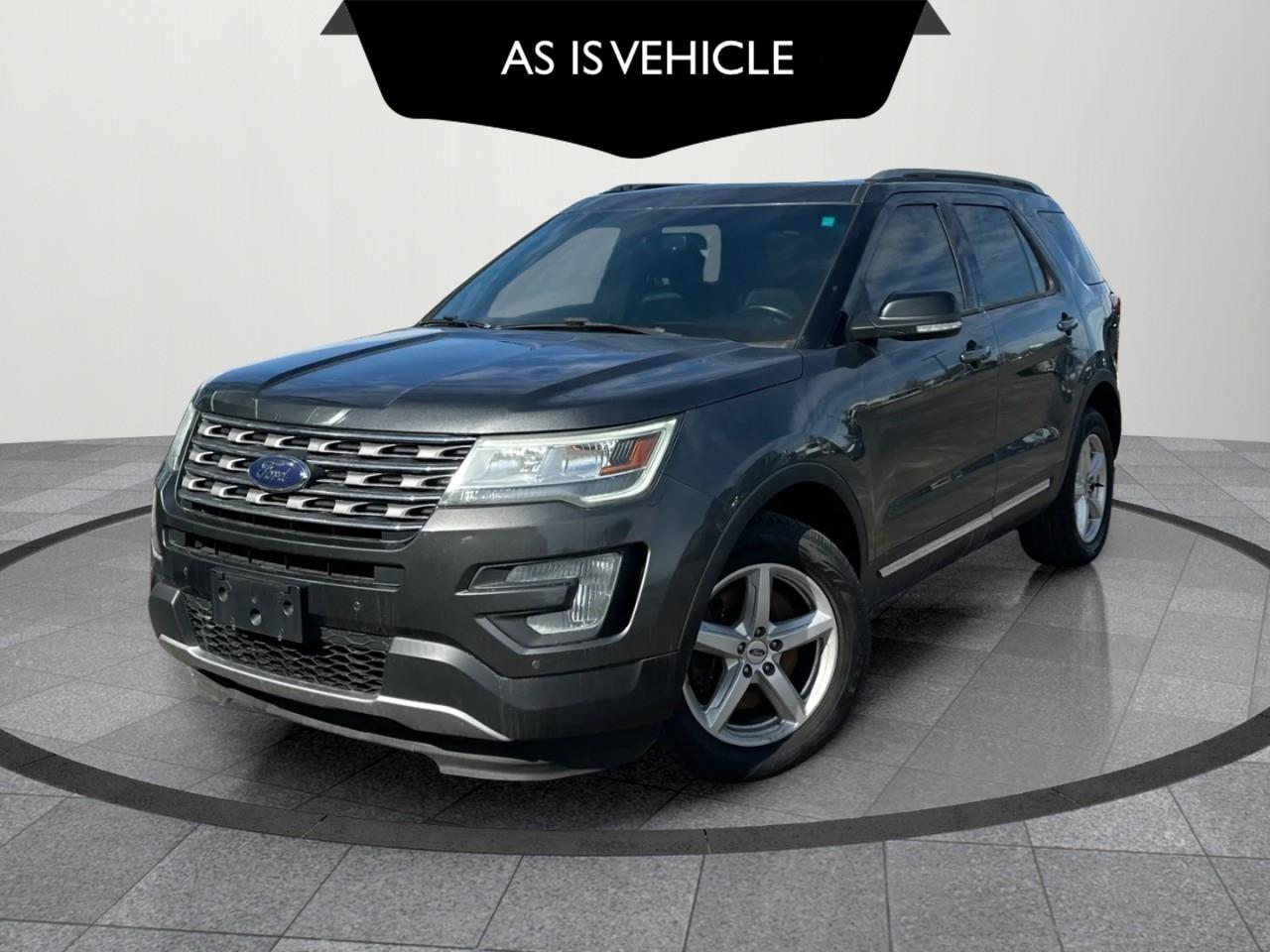 2016 Ford Explorer XLT 4DR 4X4 Photo0