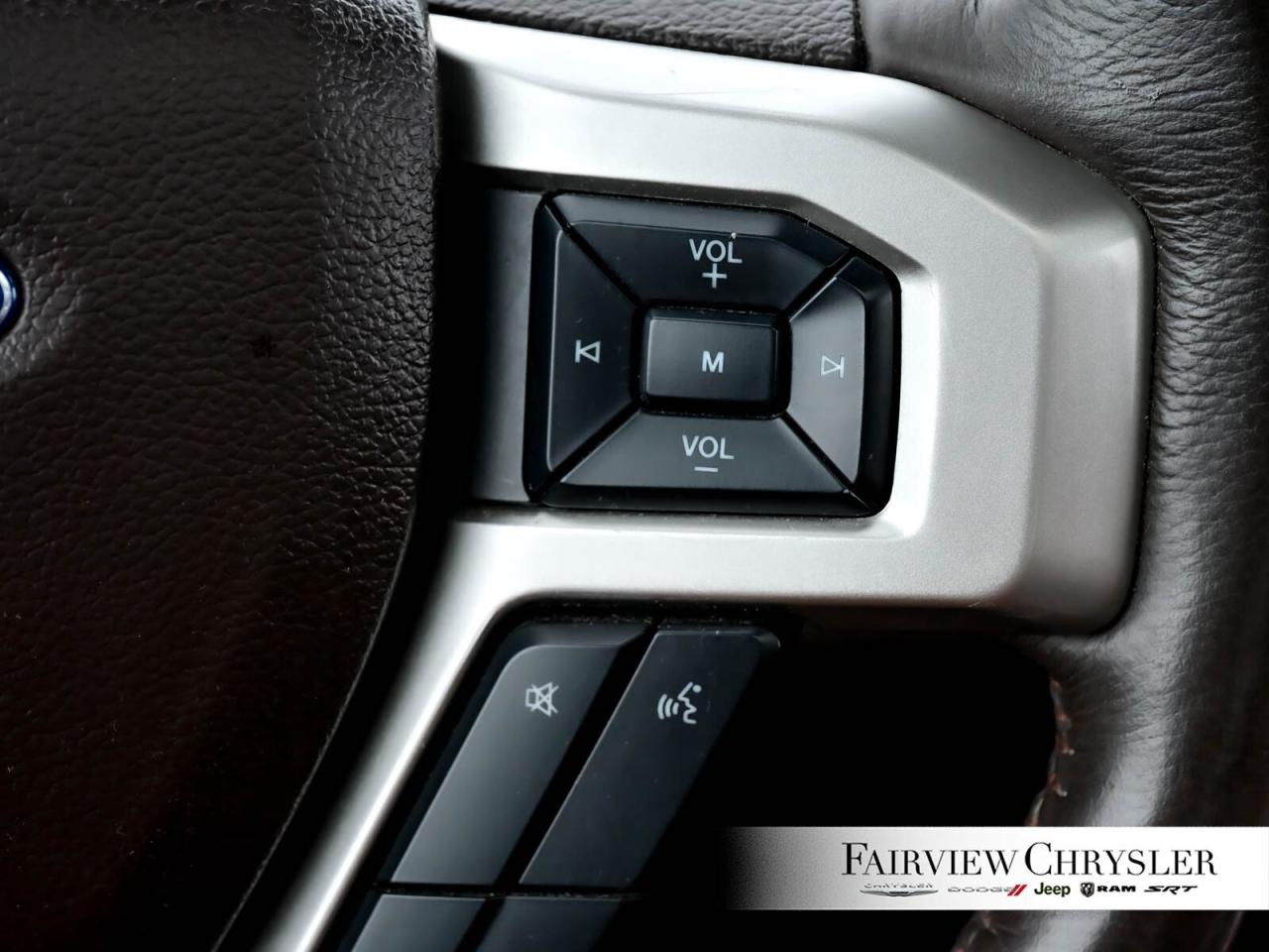 2020 Ford F-350 King Ranch PANO ROOF   ADAPTIVE CRUISE   8FT BOX Photo