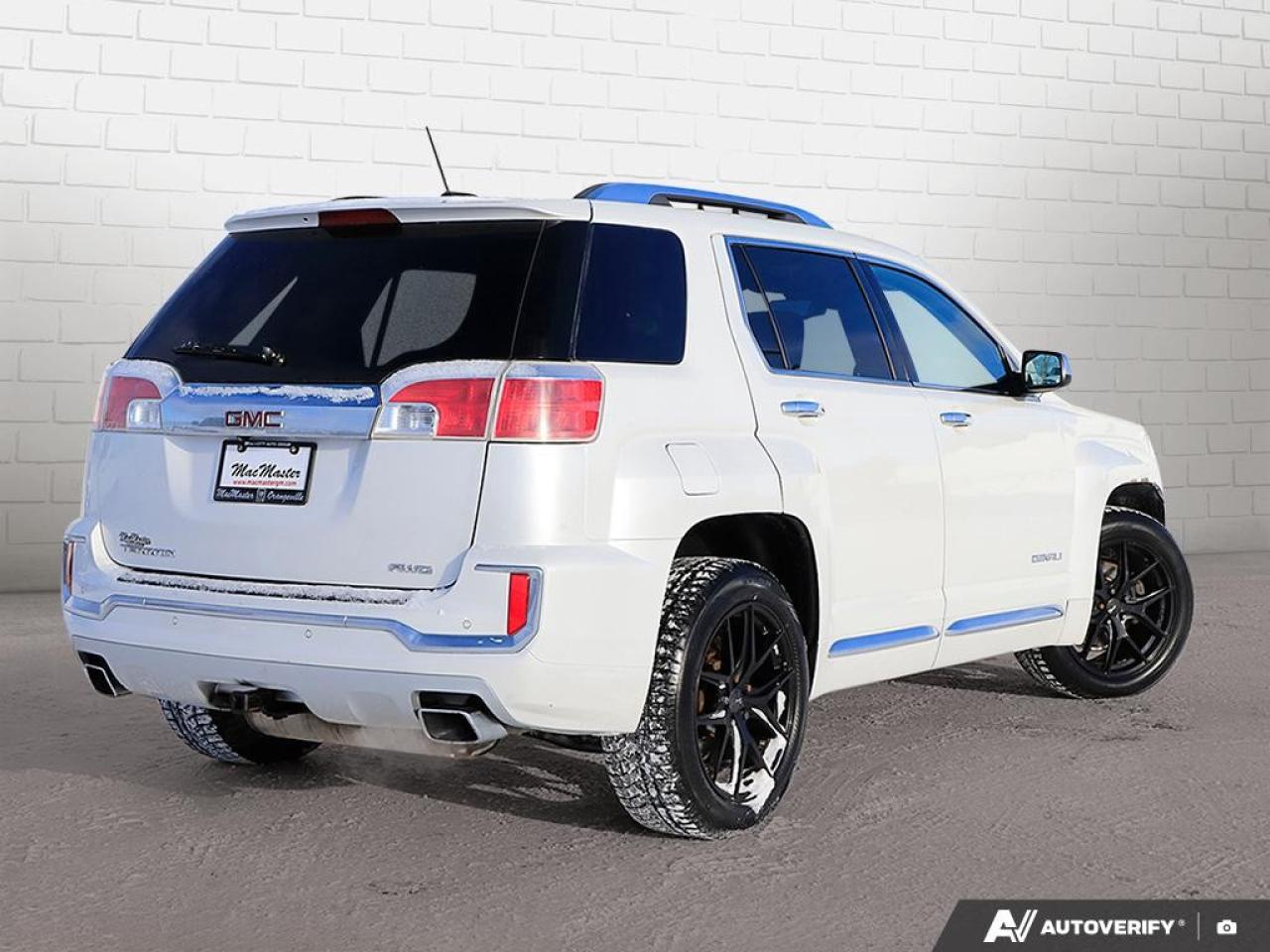 2016 GMC Terrain AWD Denali Photo4
