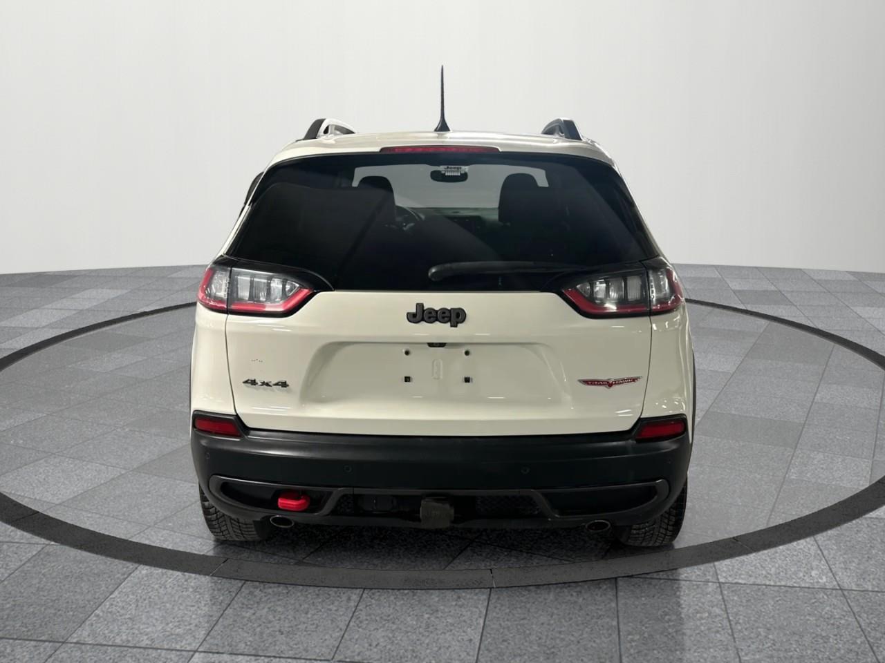 2019 Jeep Cherokee Trailhawk 4dr 4x4 Photo