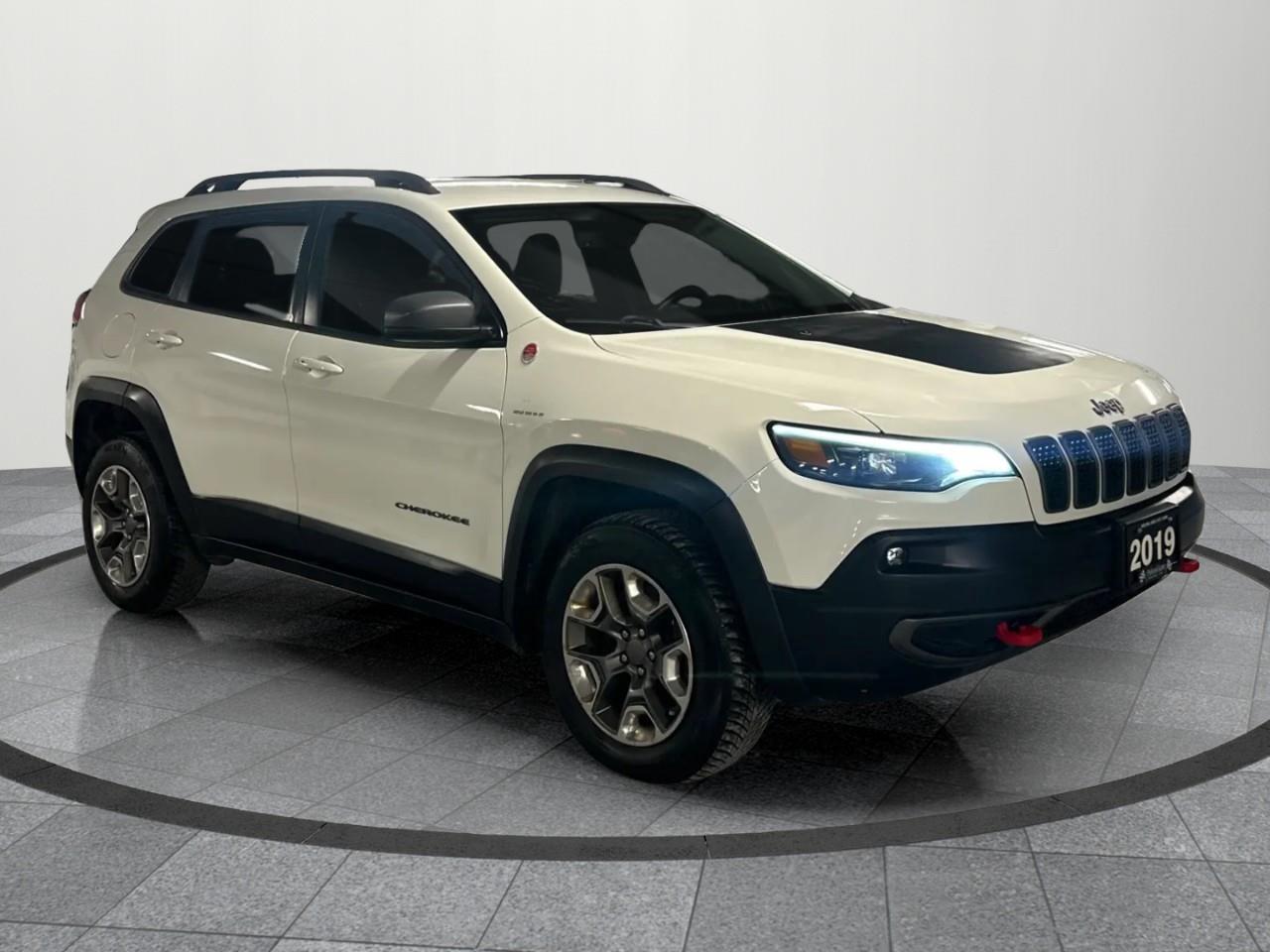 2019 Jeep Cherokee Trailhawk 4dr 4x4 Photo