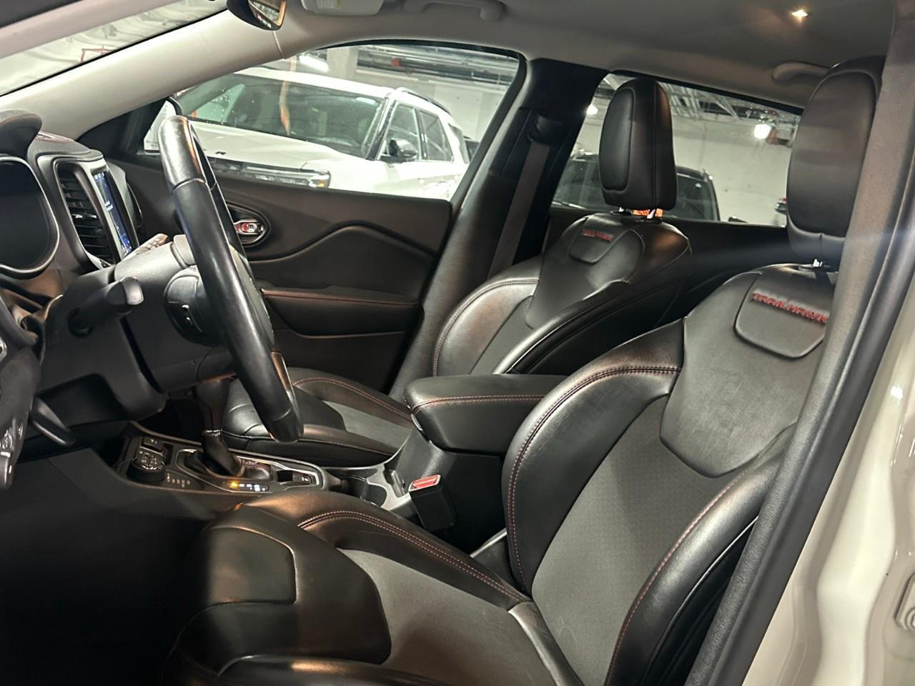 2019 Jeep Cherokee Trailhawk 4dr 4x4 Photo