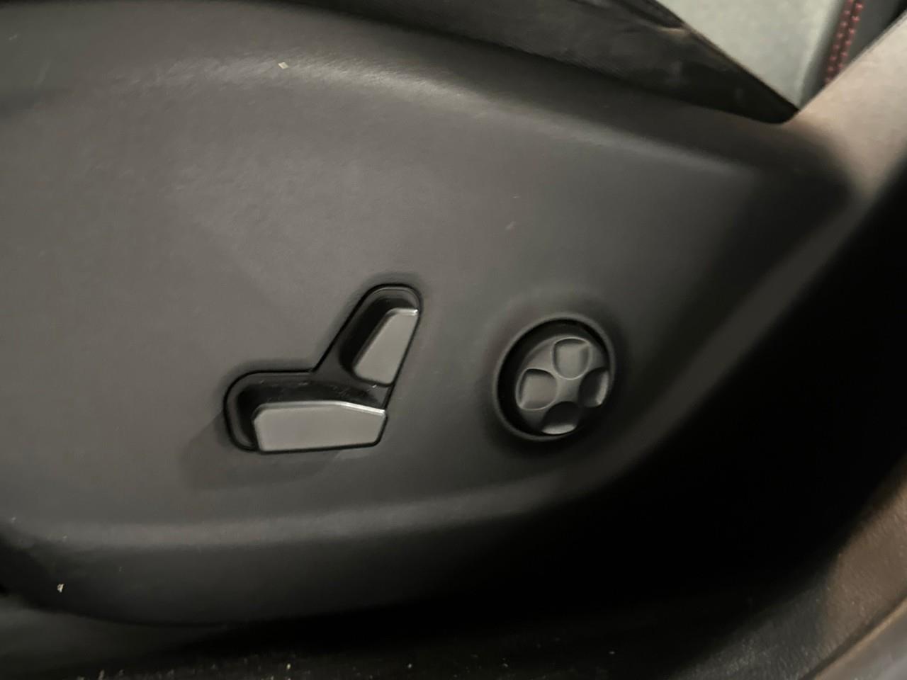 2019 Jeep Cherokee Trailhawk 4dr 4x4 Photo