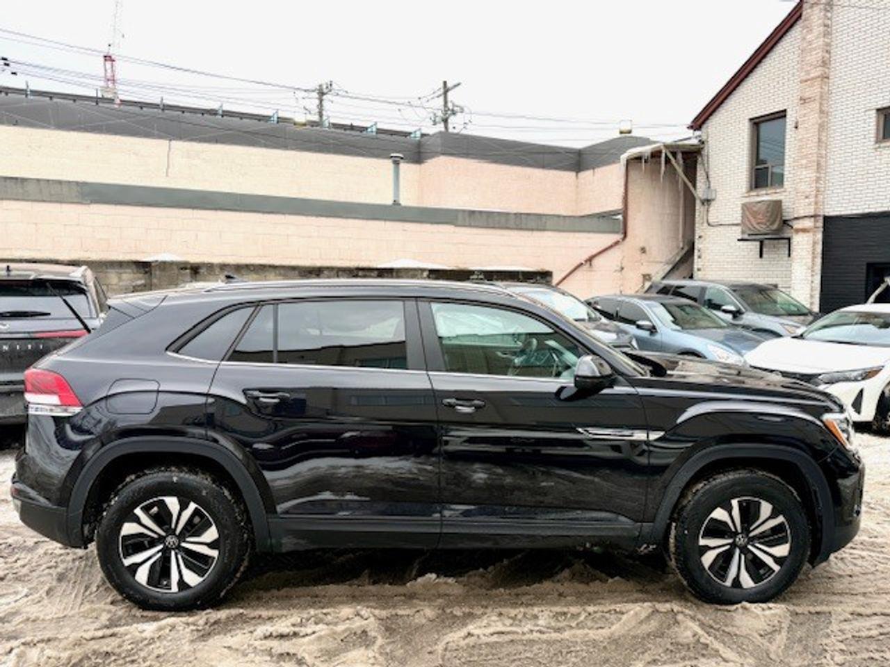 2025 Volkswagen Atlas Cross Sport Comfortline, TRAVEL ASSIST, APPLE CARPLAY, REMOTE Photo