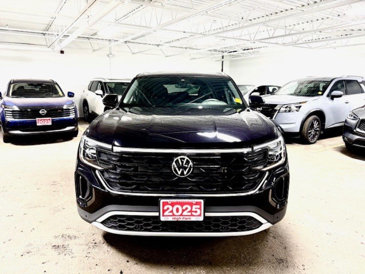 2025 Volkswagen Atlas Cross Sport Comfortline, TRAVEL ASSIST, APPLE CARPLAY, REMOTE Photo