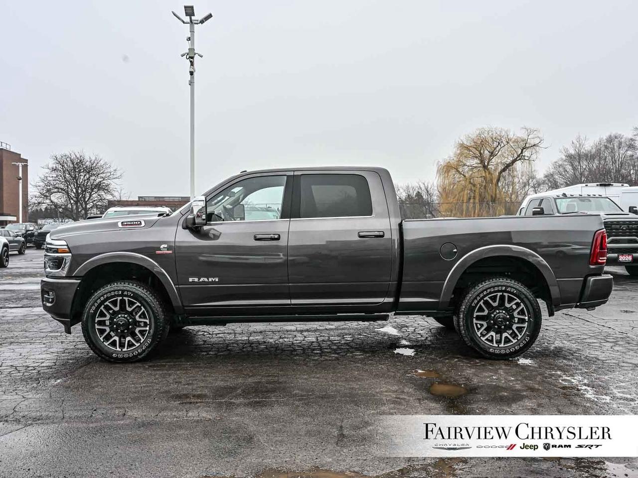 2025 RAM 3500 Limited LONGHORN   SUNROOF   REAR AUTO LEVELLING Photo