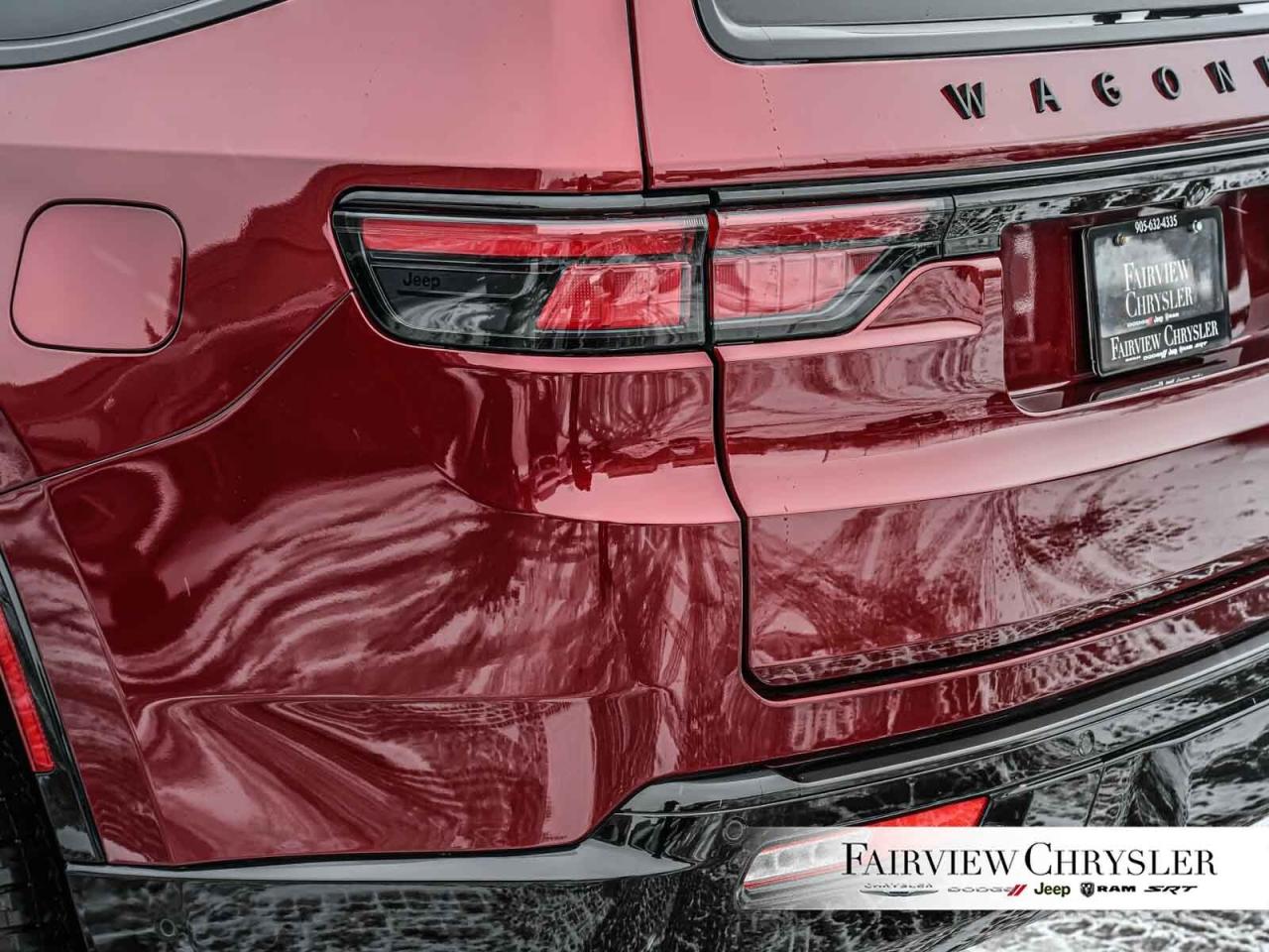 2025 Jeep Wagoneer Series II Carbide OVERLAND   PANO ROOF   LEATHER Photo