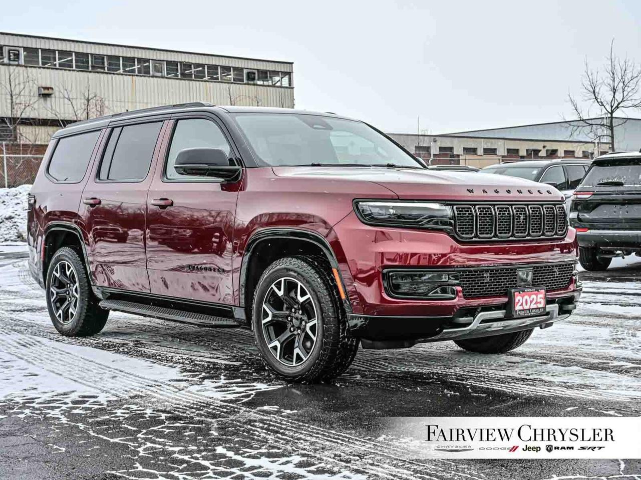 2025 Jeep Wagoneer Series II Carbide OVERLAND   PANO ROOF   LEATHER Photo