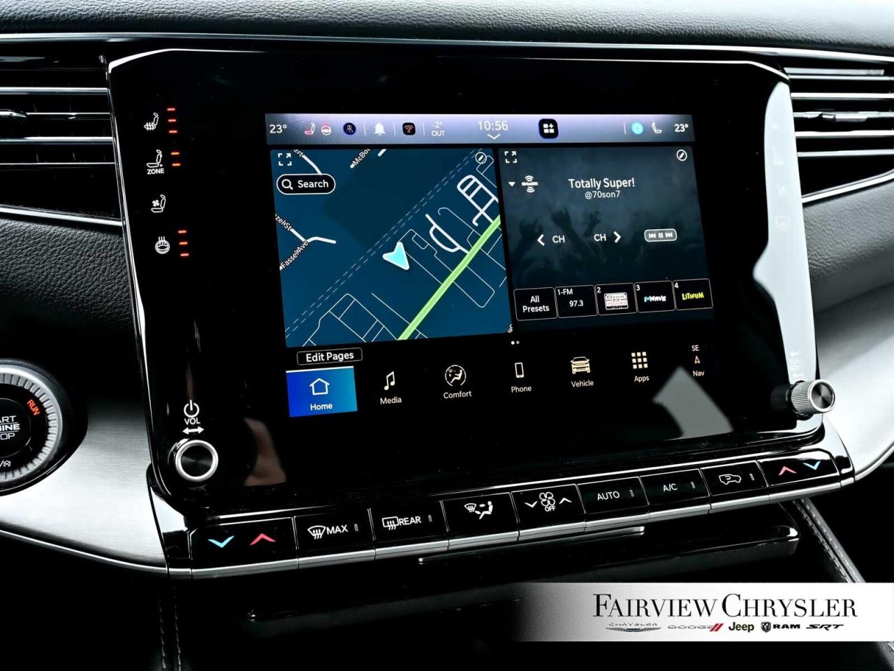 2025 Jeep Wagoneer Series II Carbide OVERLAND   PANO ROOF   LEATHER Photo