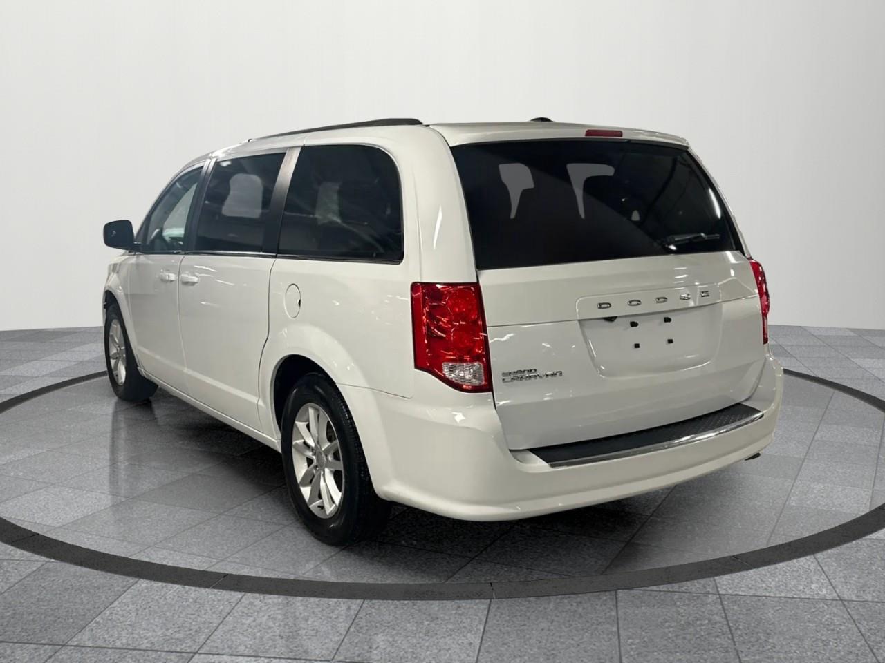 2019 Dodge Grand Caravan CVP/SXT Passenger Van Photo