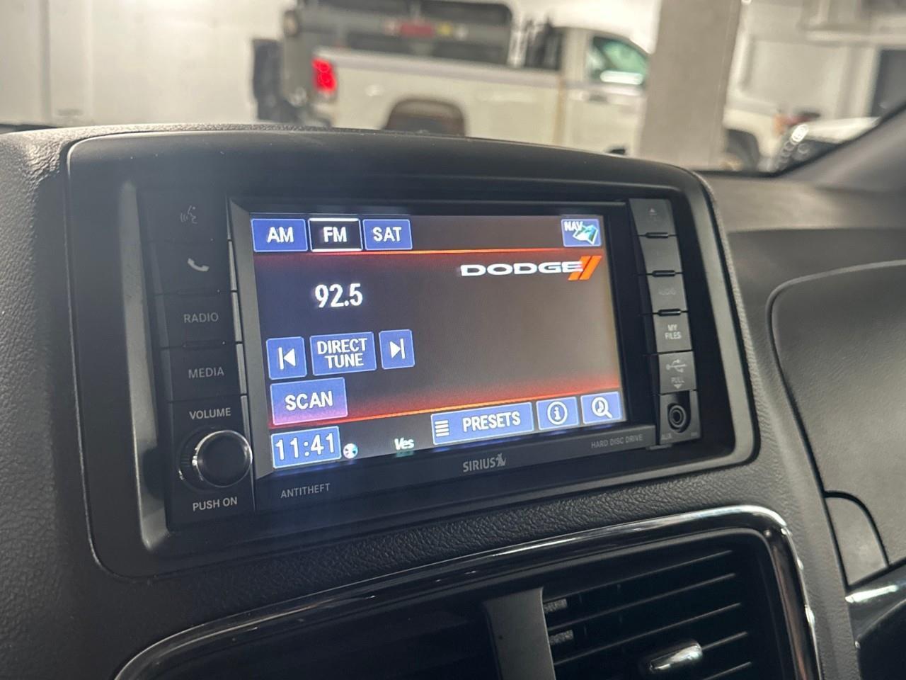 2019 Dodge Grand Caravan CVP/SXT Passenger Van Photo