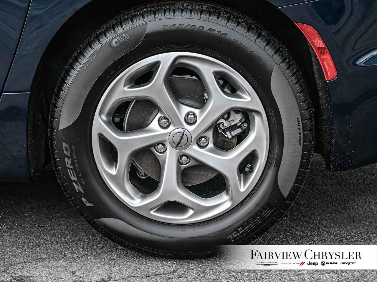 2024 Chrysler Pacifica Limited PANO ROOF   LEATHER   BLIND SPOT   ADAPTIV Photo