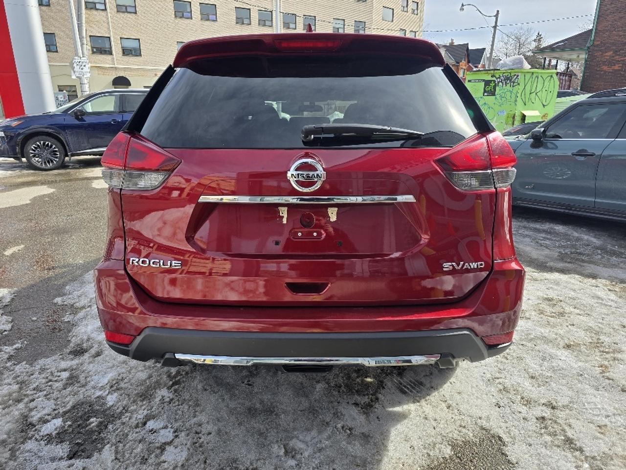 2018 Nissan Rogue SV AWD Photo
