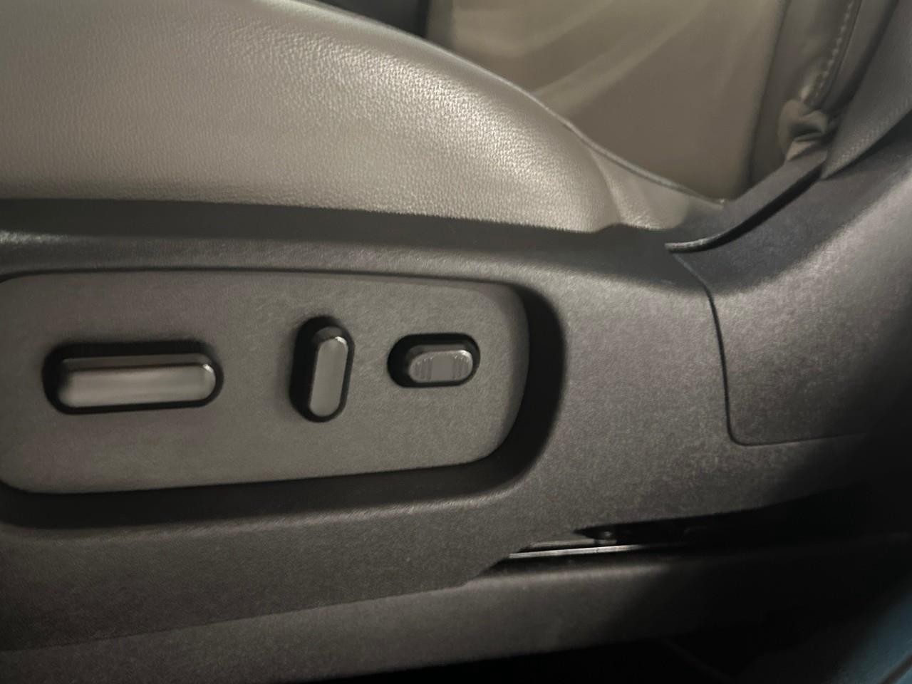 2018 Ford Flex SEL 4dr All-wheel Drive Photo