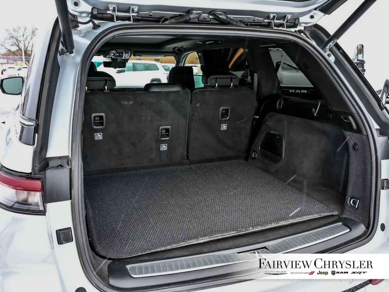 2022 Jeep Grand Cherokee Summit RESERVE   5.7 HEMI   HEADS UP DISPLAY   PAN Photo