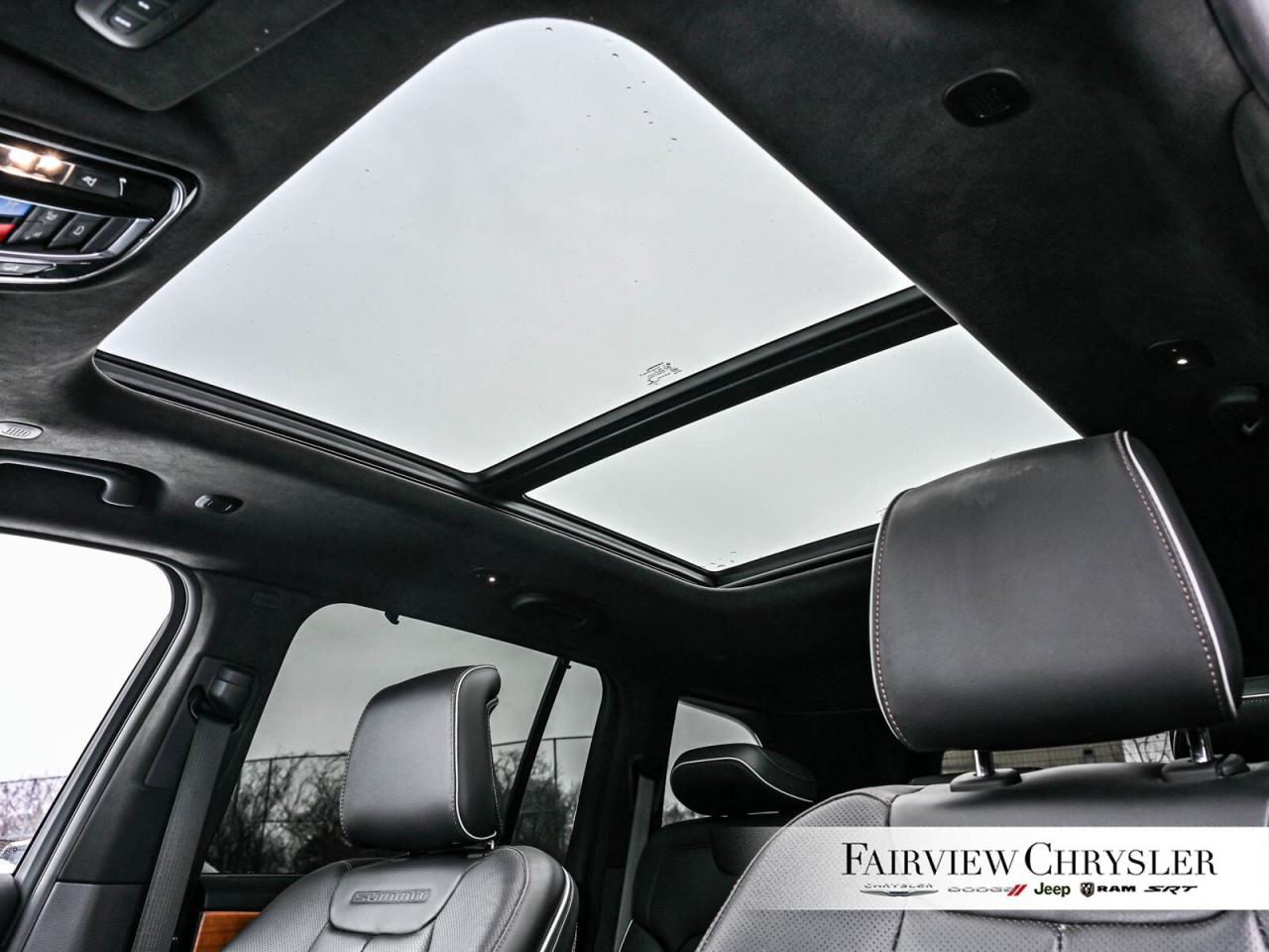 2022 Jeep Grand Cherokee Summit RESERVE   5.7 HEMI   HEADS UP DISPLAY   PAN Photo