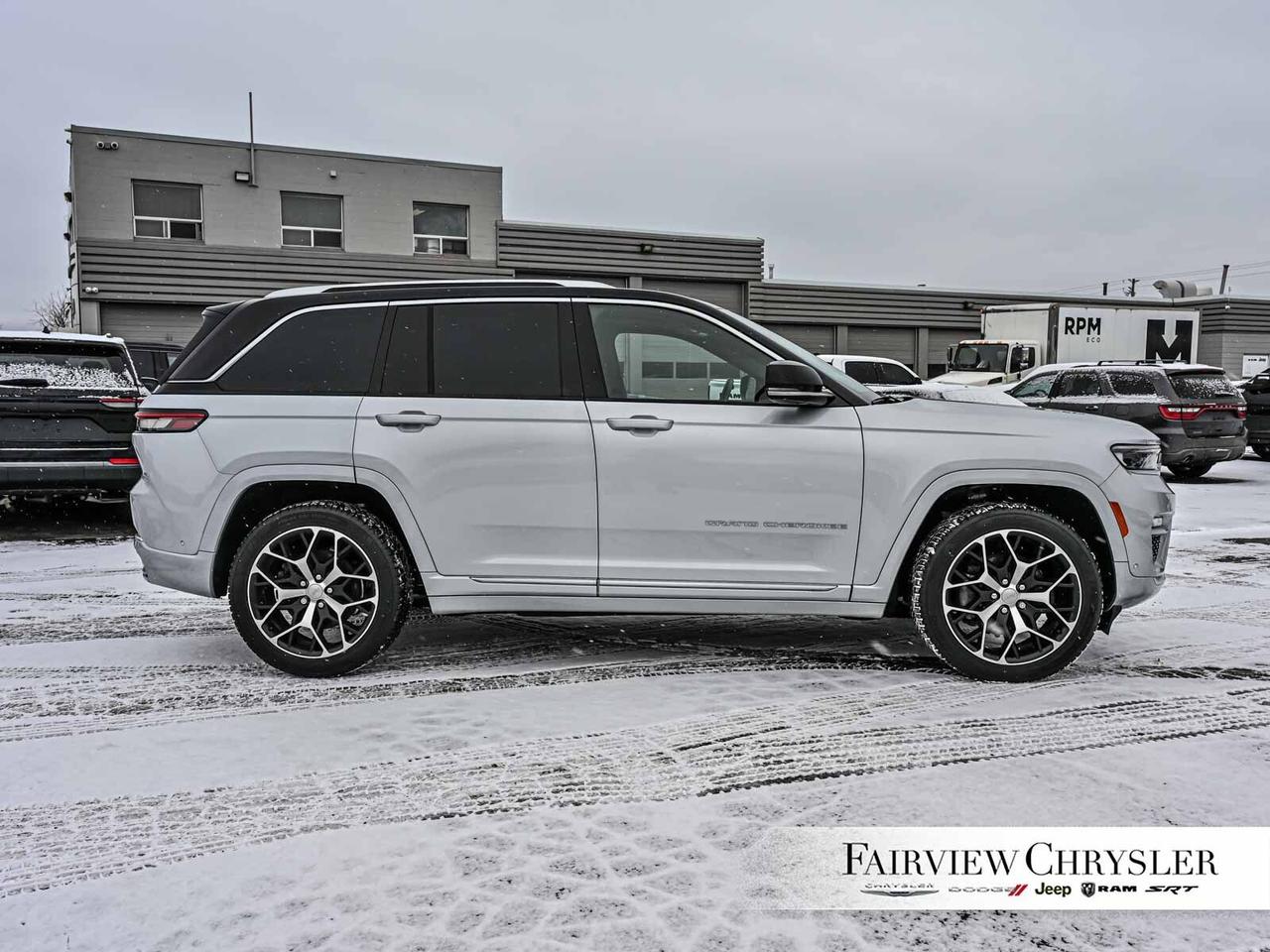 2022 Jeep Grand Cherokee Summit RESERVE   5.7 HEMI   HEADS UP DISPLAY   PAN Photo