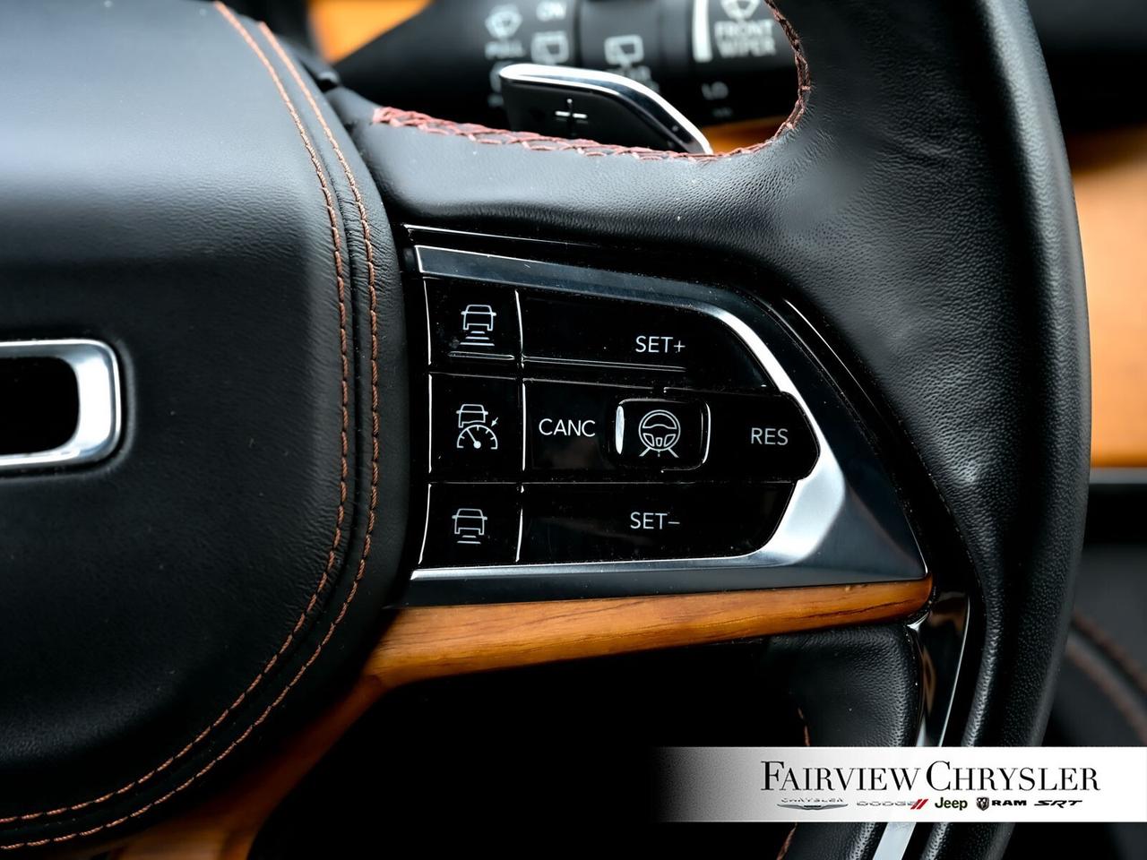 2022 Jeep Grand Cherokee Summit RESERVE   5.7 HEMI   HEADS UP DISPLAY   PAN Photo