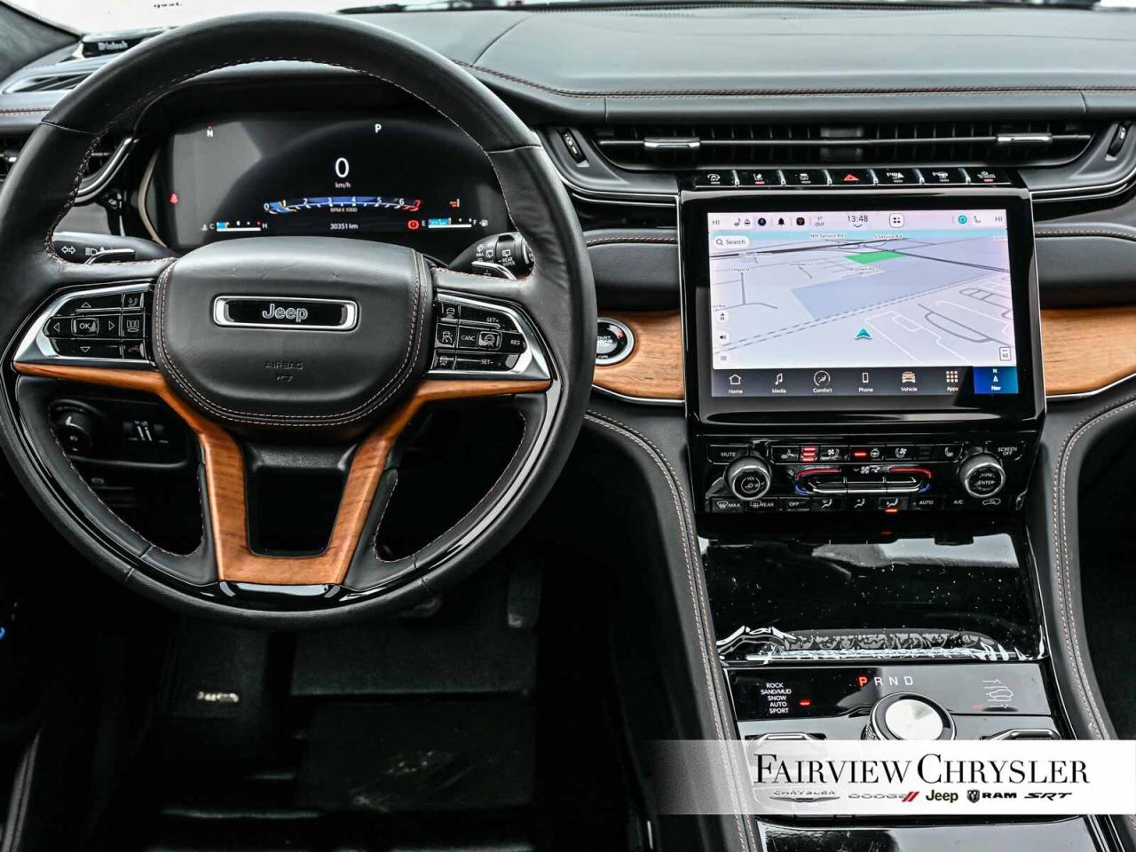 2024 Jeep Grand Cherokee Summit RESERVE   PANO ROOF   LEATHER   NAV   CARPL Photo