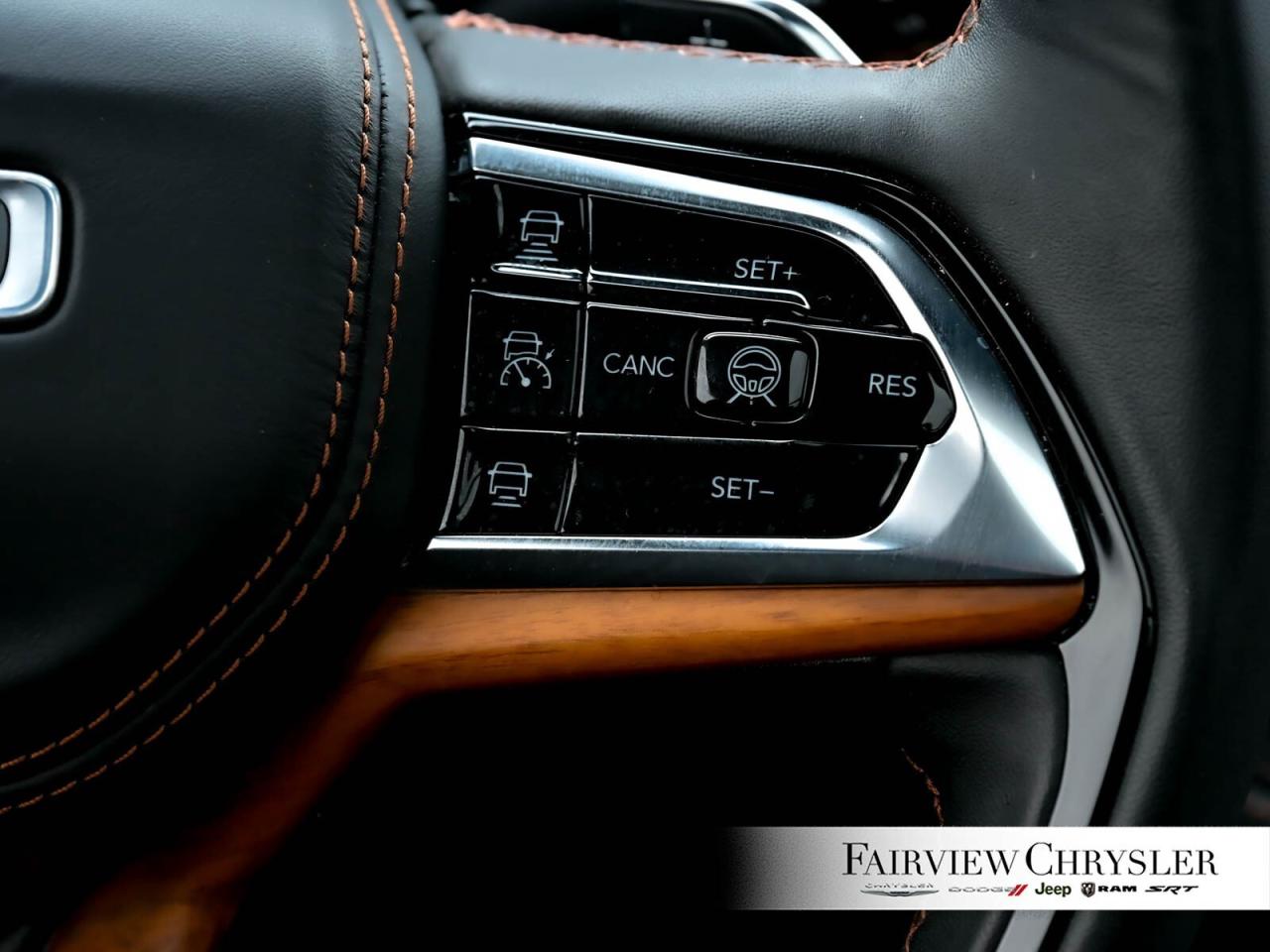 2024 Jeep Grand Cherokee Summit RESERVE   PANO ROOF   LEATHER   NAV   CARPL Photo