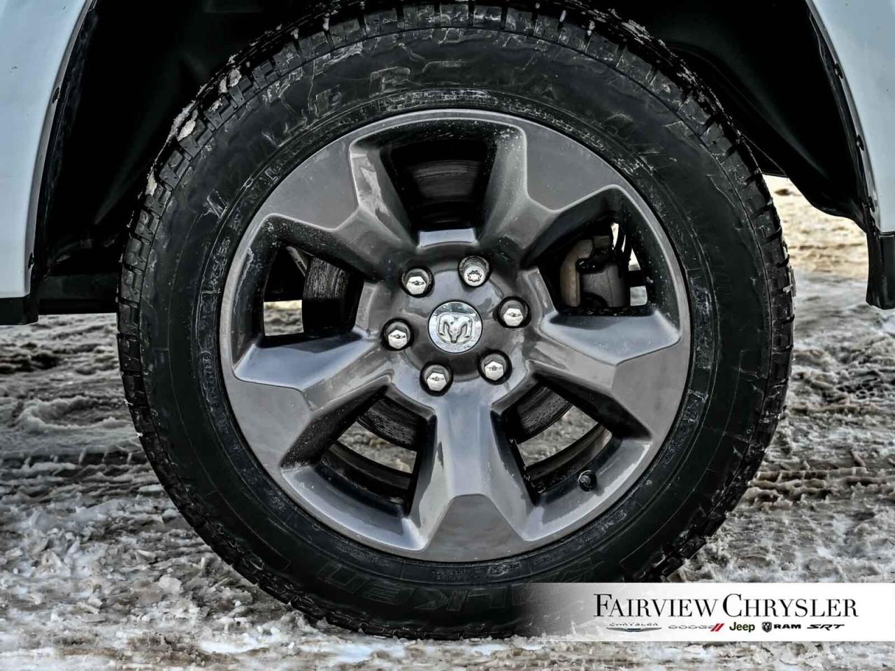 2023 RAM 1500 Big Horn BUILT TO SERVE   CARPLAY   NAV   REMOTE S Photo