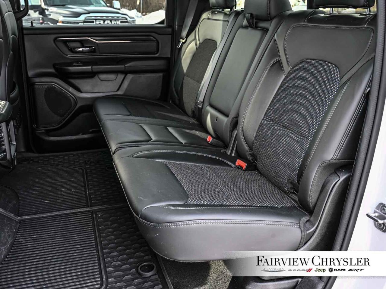 2023 RAM 1500 Big Horn BUILT TO SERVE   CARPLAY   NAV   REMOTE S Photo