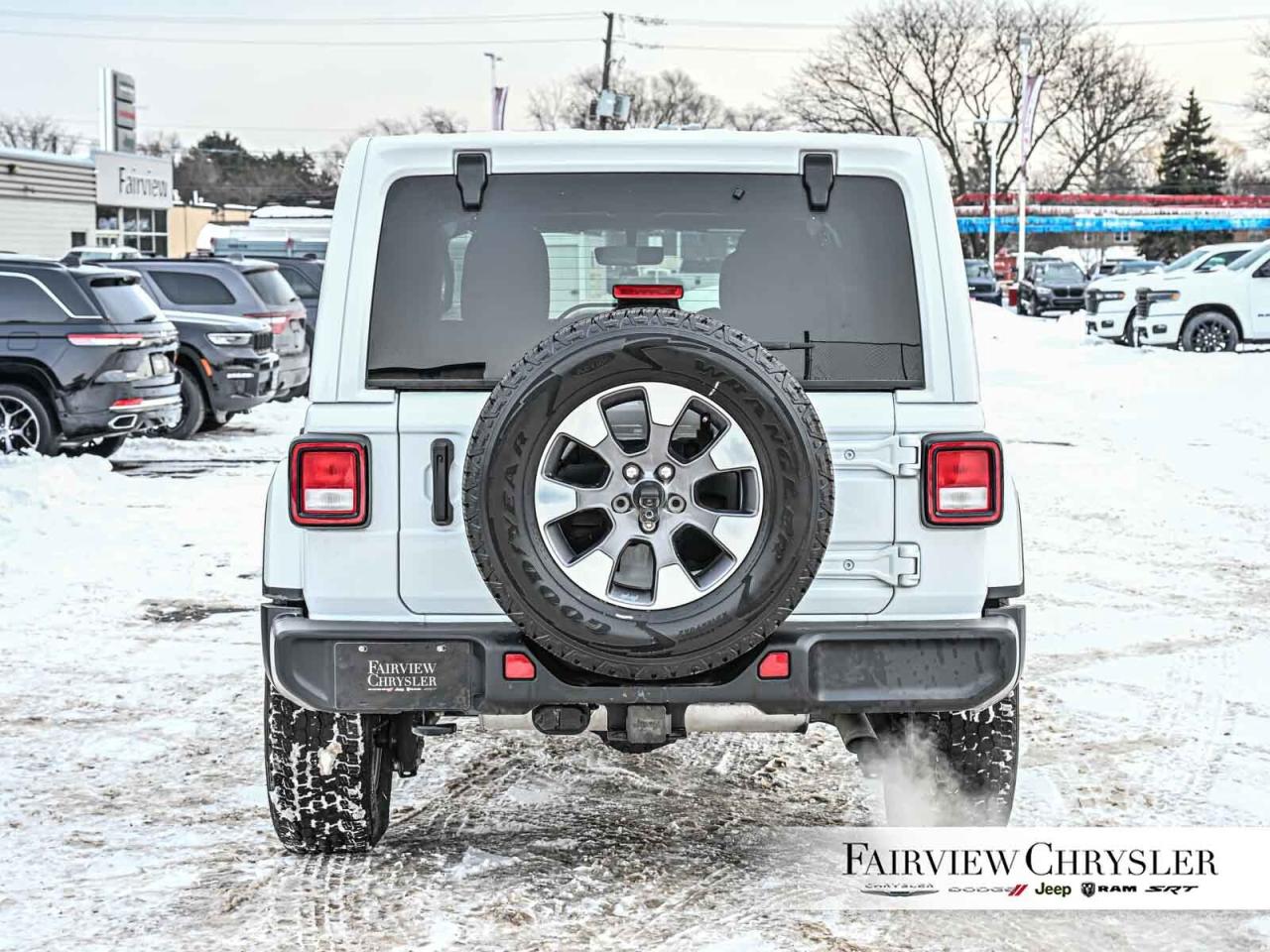 2023 Jeep Wrangler Sahara HEATED SEATS   REMOTE START   CARPLAY   TRA Photo