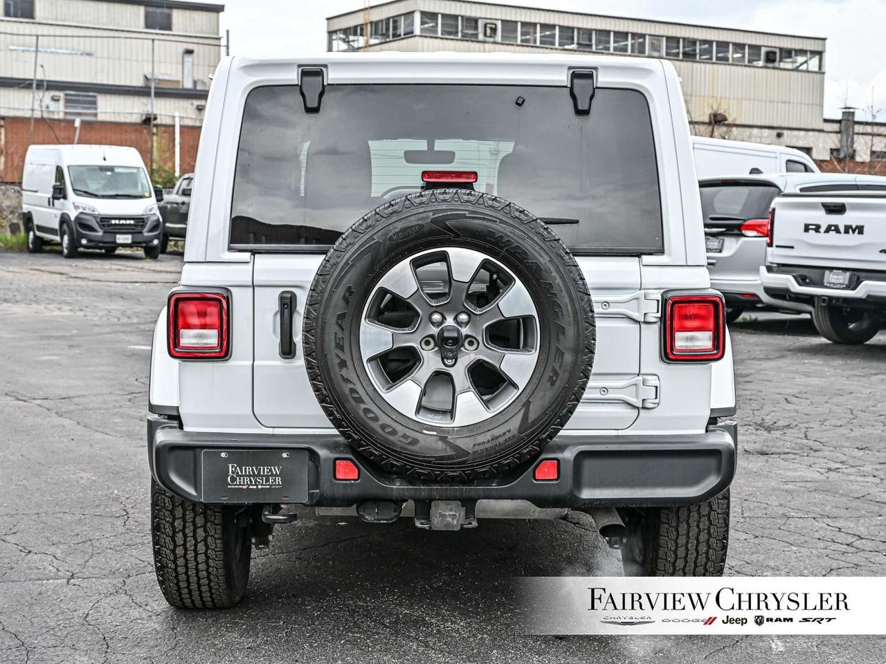 2023 Jeep Wrangler Sahara HEATED SEATS   REMOTE START   CARPLAY   TRA Photo
