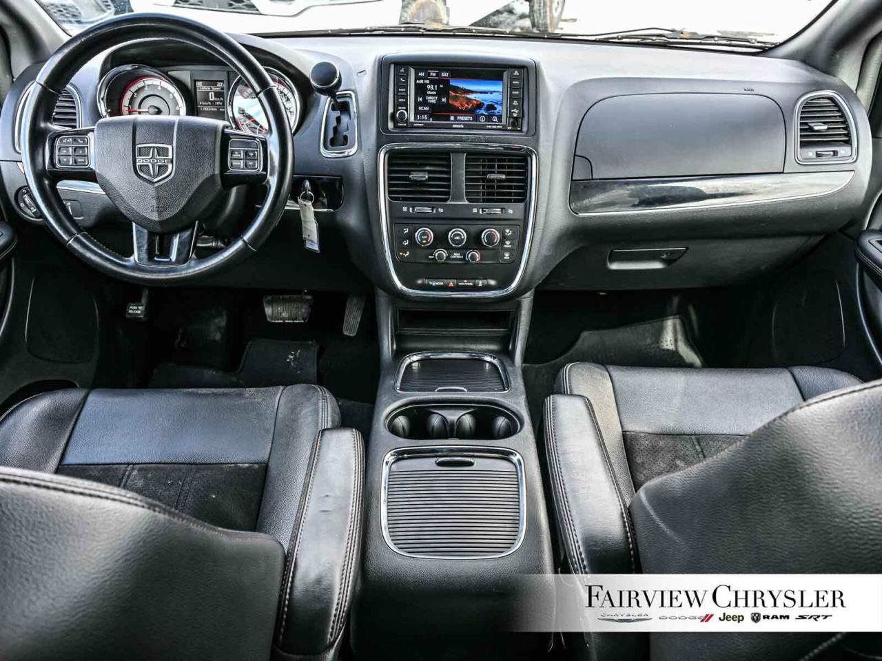 2019 Dodge Grand Caravan 35th Anniversary Edition DVD PLAYER   STOW N GO Photo