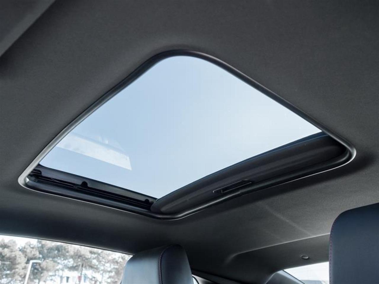 2018 Chevrolet Camaro 2LT 2dr Coupe Photo