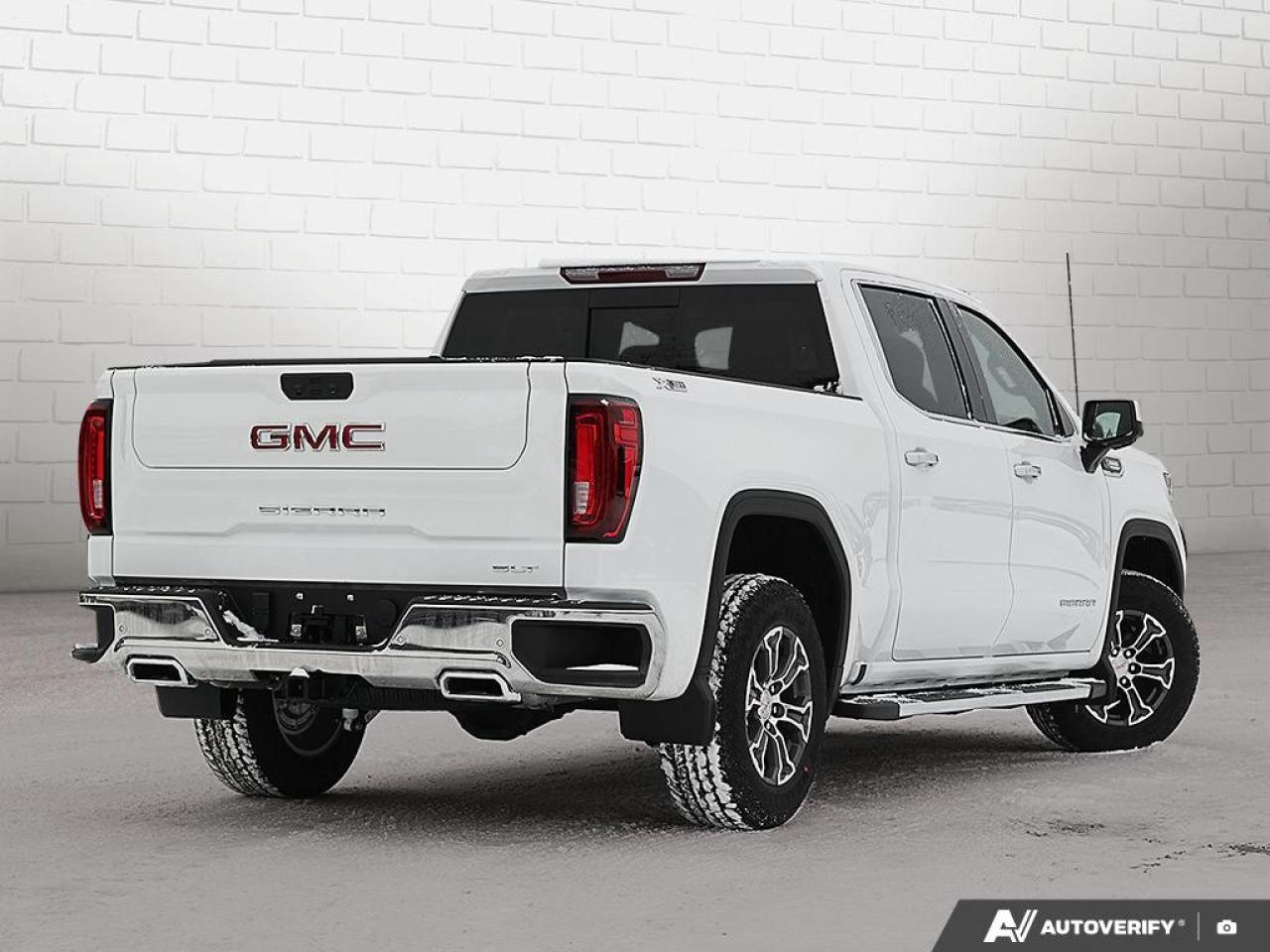 2026 GMC Sierra 1500 Crew Cab Short Box 4-Wheel Drive SLT Photo