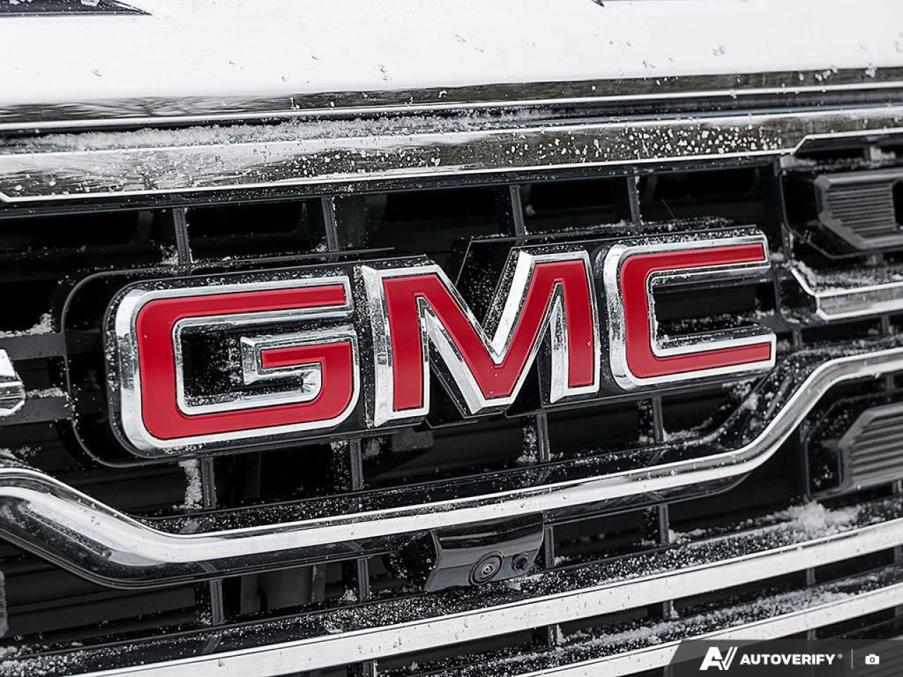 2026 GMC Sierra 1500 Crew Cab Short Box 4-Wheel Drive SLT Photo