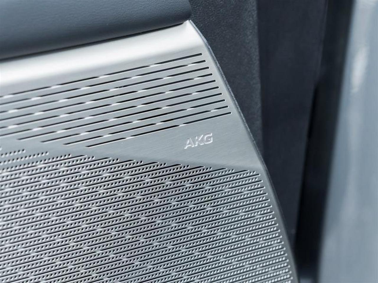 2026 Cadillac OPTIQ Sport 4dr Photo