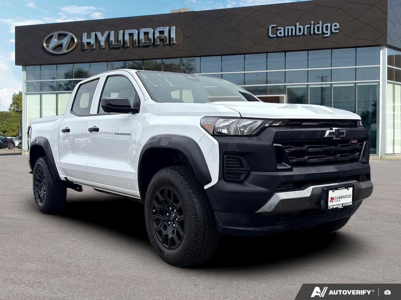 2023 Chevrolet Colorado Trail Boss   POWER DRIVER SEAT   KEYLESS ENTRY   1 Photo