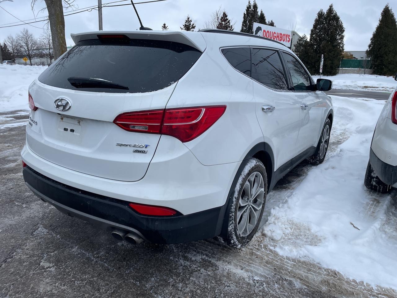 2015 Hyundai Santa Fe Sport Limited Photo3