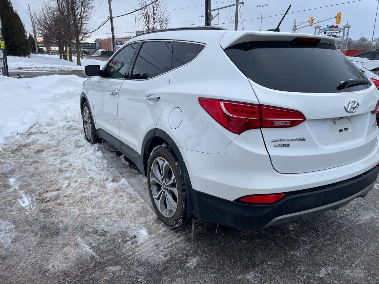 2015 Hyundai Santa Fe Sport Limited Photo