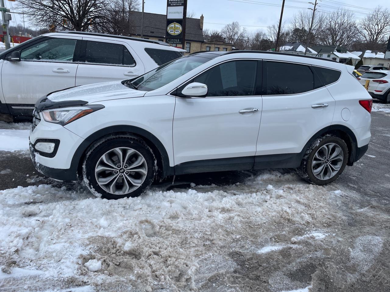 2015 Hyundai Santa Fe Sport Limited Photo