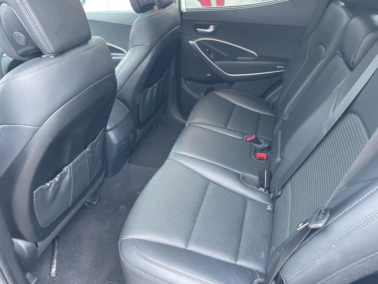 2015 Hyundai Santa Fe Sport Limited Photo