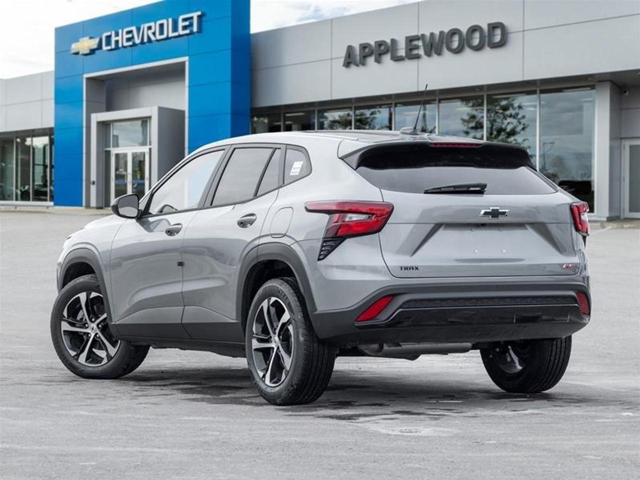 2026 Chevrolet Trax 1RS 4dr Front-Wheel Drive Photo4
