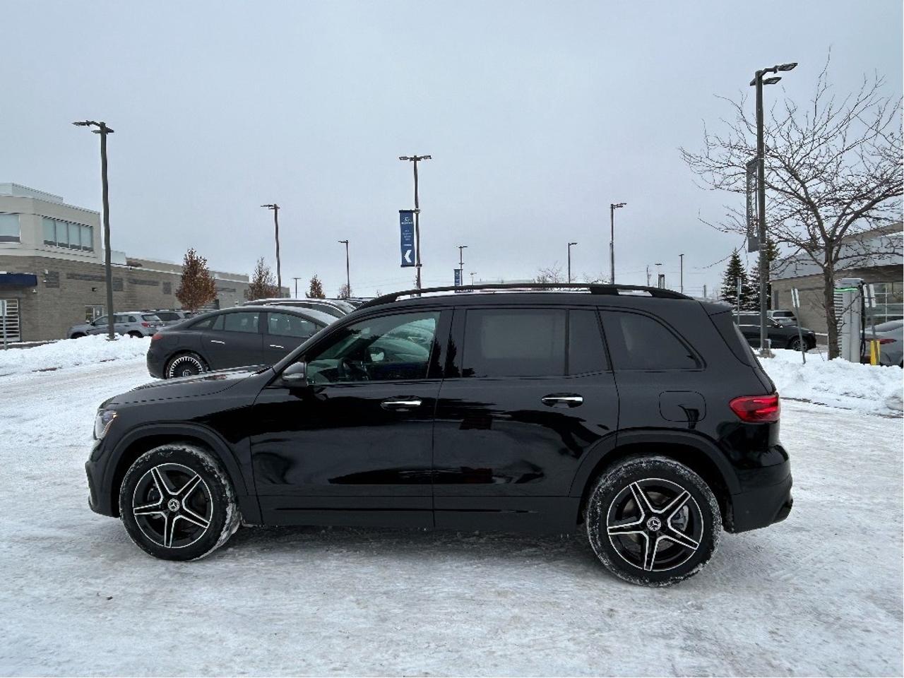 2026 Mercedes-Benz GLB 250 4MATIC Photo