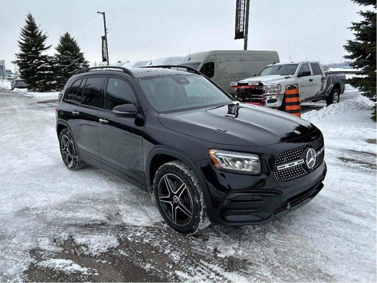 2026 Mercedes-Benz GLB 250 4MATIC Photo