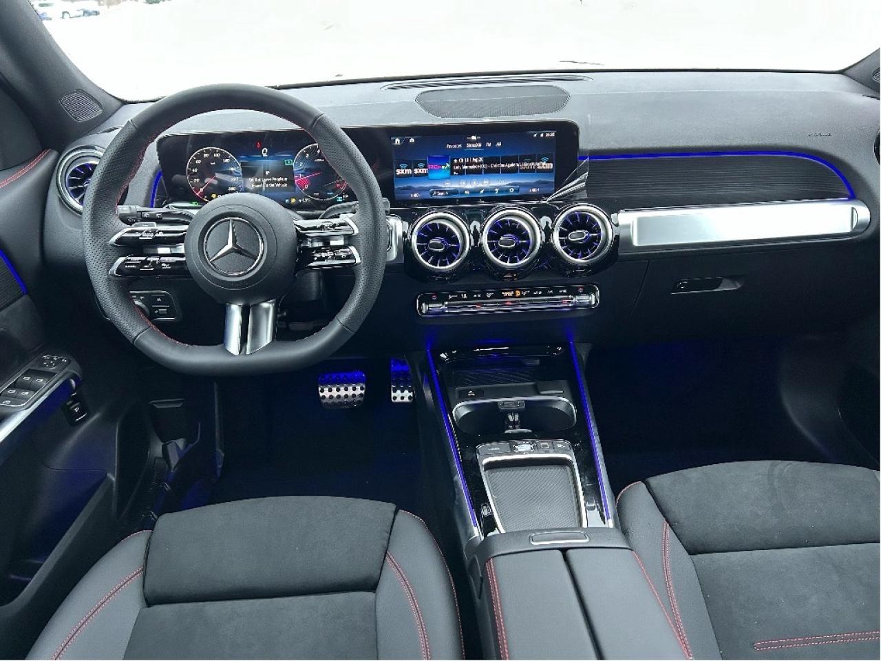 2026 Mercedes-Benz GLB 250 4MATIC Photo