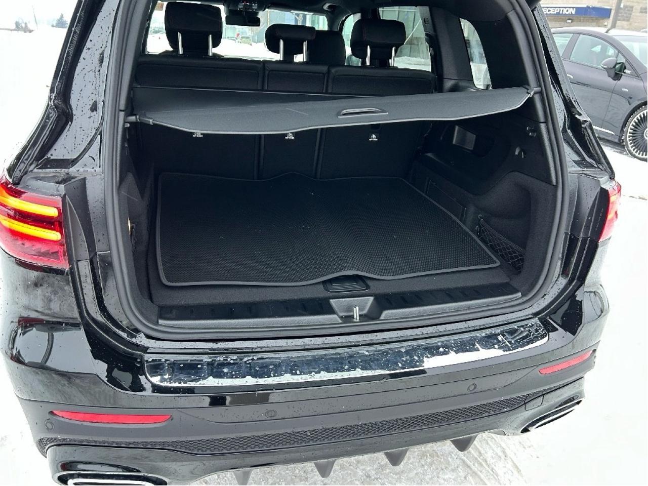 2026 Mercedes-Benz GLB 250 4MATIC Photo