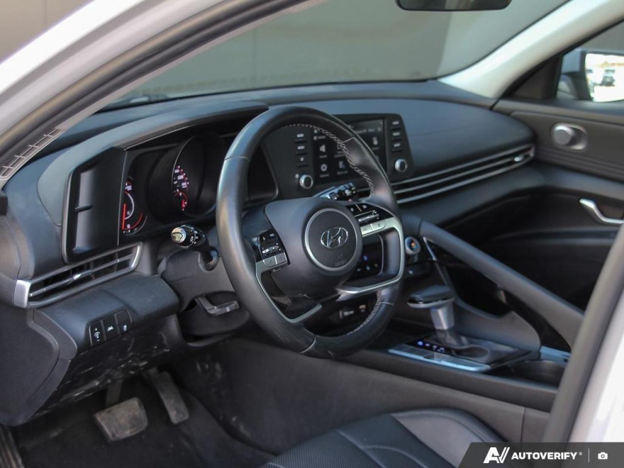 2022 Hyundai Elantra Ultimate 4dr Sedan Photo