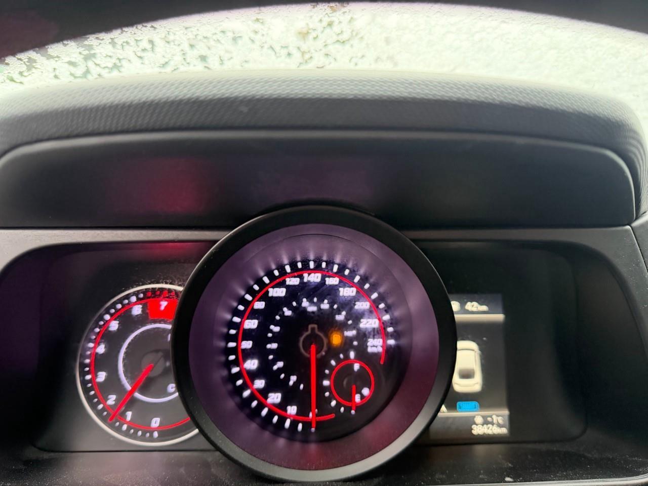 2022 Hyundai Elantra Ultimate 4dr Sedan Photo