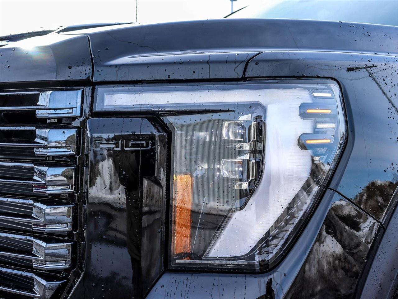 2026 GMC Sierra 3500HD 4WD Crew Cab Long Box Denali Ultimate Photo