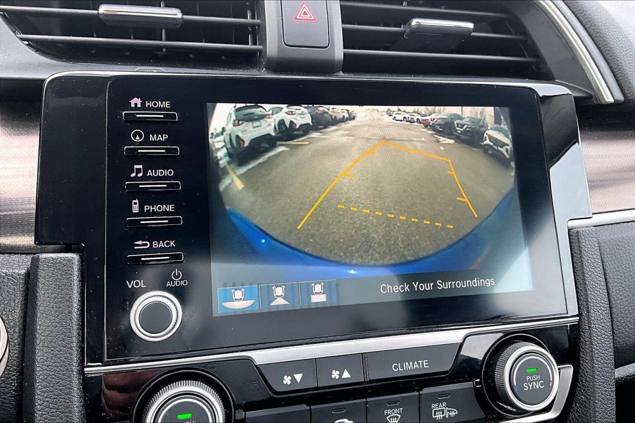 2019 Honda Civic Sedan TOURING   FULLY LOADED!   LEATHER   SUNROOF   NAVI Photo