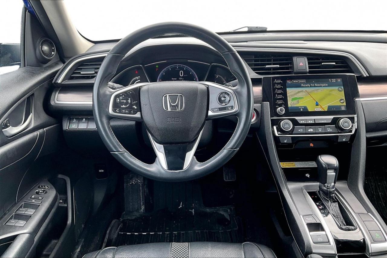 2019 Honda Civic Sedan TOURING   FULLY LOADED!   LEATHER   SUNROOF   NAVI Photo