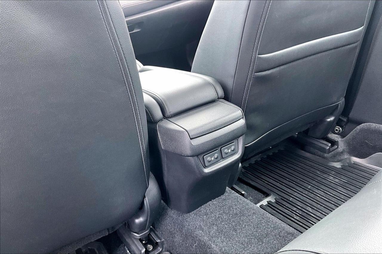 2019 Honda Civic Sedan TOURING   FULLY LOADED!   LEATHER   SUNROOF   NAVI Photo